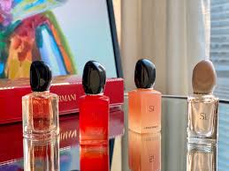 GIORGIO ARMANI 4 IN 1 MINIATURE SET 4X7ML BLUE BOX